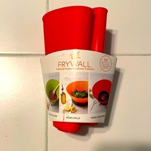 Frywall 10” splatter guard for frying pans.